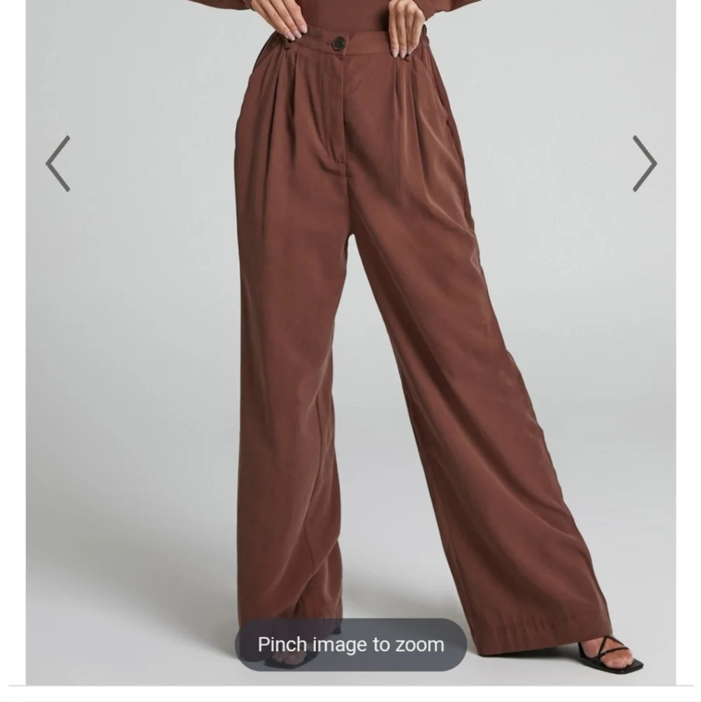 Weworewhat straight leg pants size 8 color brown